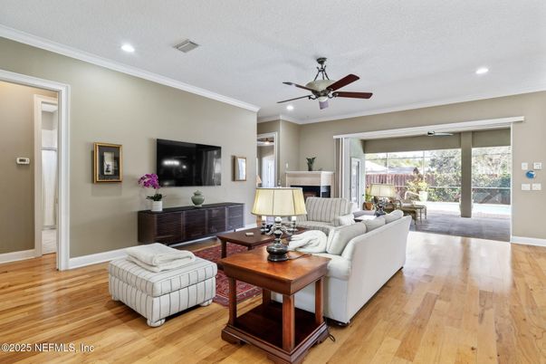 Interior, Living room, Recessed Lighting, Wood Texture Flooring