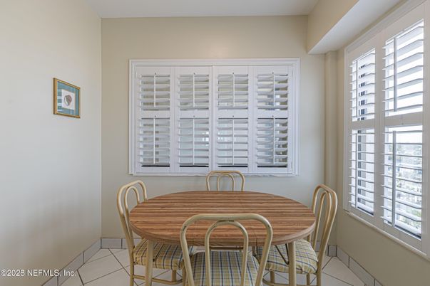 Dining room, Interior