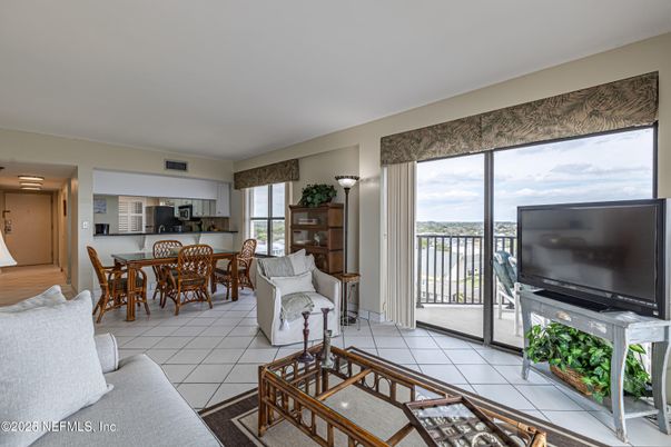 Dining room, Interior, Kitchen, Living room