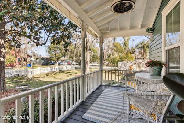Backyard, Exterior