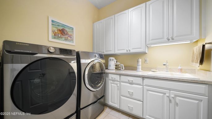 Interior, Washer