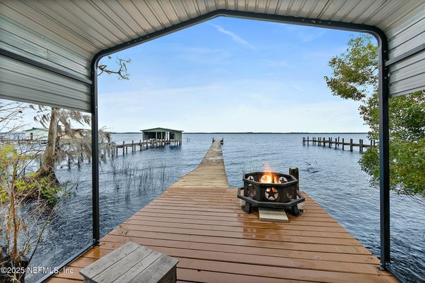 Exterior, Water