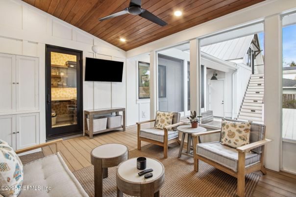 Interior, Living room, Recessed Lighting, Wooden Ceilings, Wood Texture Flooring