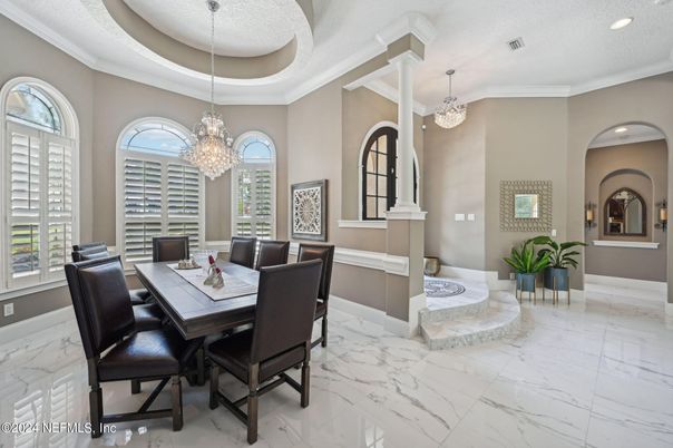 Chandelier, Dining room, Interior, Marble, Recessed Lighting