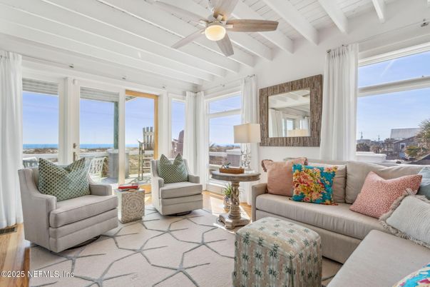 Interior, Living room, Sun Room, Water, Wood Texture Flooring