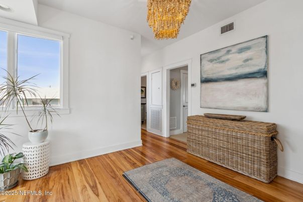Chandelier, Interior, Wood Texture Flooring