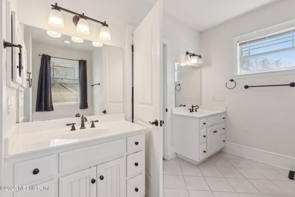 Bathroom, Dual Sink Vanities, Interior
