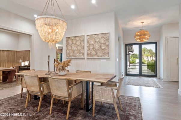 Chandelier, Dining room, Interior, Recessed Lighting, Wood Texture Flooring