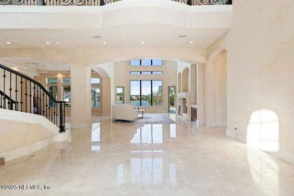 Fireplace, Interior, Recessed Lighting