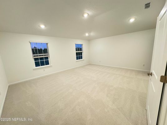 Empty room, Interior, Recessed Lighting