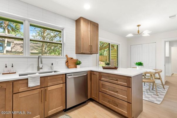 Dining room, Interior, Kitchen, Recessed Lighting, Wood Texture Flooring