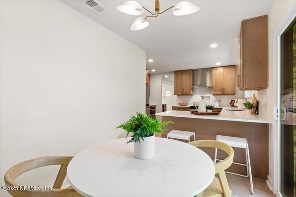 Dining room, Interior, Kitchen, Recessed Lighting