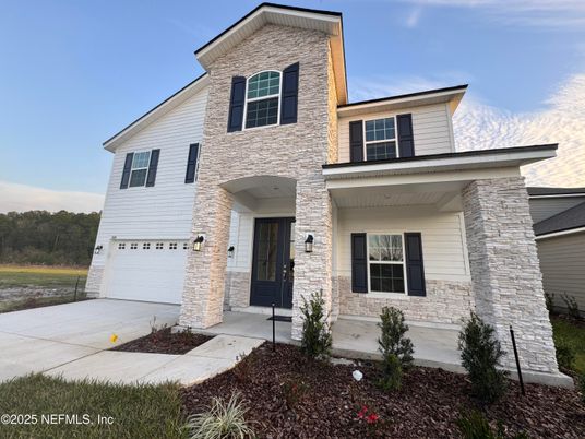 Attached, Exterior, Facade, Brick Traditional
