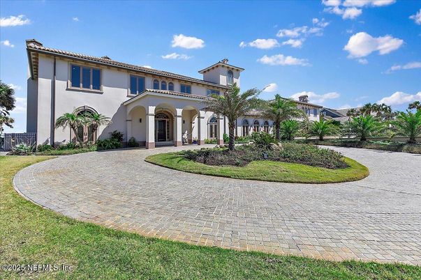 Backyard, Exterior, Facade, Mediterranean