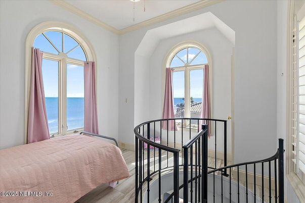 Bedroom, Interior, Water, Wood Texture Flooring