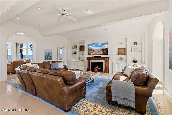 Fireplace, Interior, Living room, Recessed Lighting