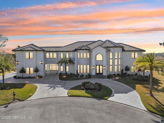 Backyard, Exterior, Facade, Mediterranean