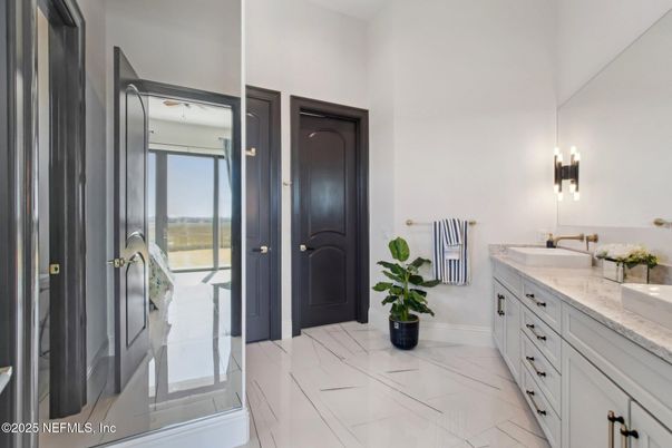 Bathroom, Dual Sink Vanities, Interior, Marble