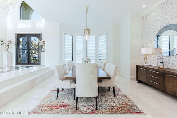 Dining room, Interior, Pendant Lights, Recessed Lighting