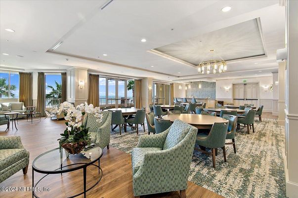 Chandelier, Dining room, Interior, Living room, Recessed Lighting, Wood Texture Flooring