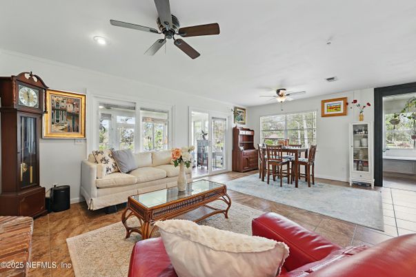 Dining room, Interior, Living room, Recessed Lighting