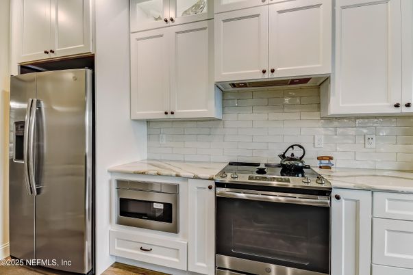 Interior, Kitchen, Stainless Steel Appliances