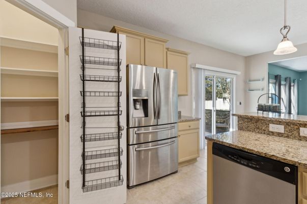 Interior, Kitchen, Pendant Lights, Stainless Steel Appliances