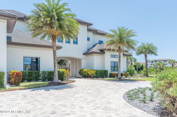 Backyard, Exterior, Facade, Spanish Mediterranean