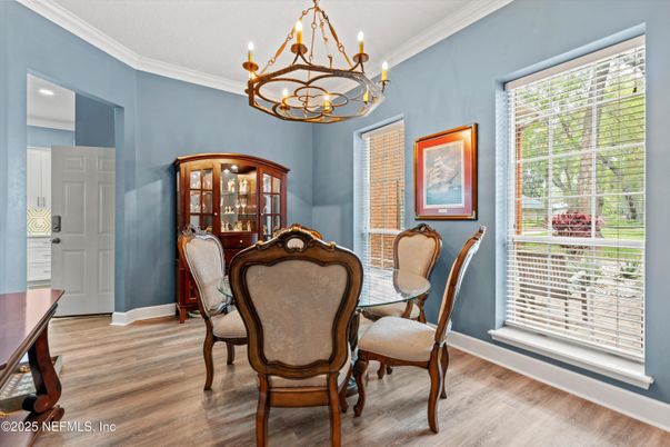 Chandelier, Dining room, Interior, Wood Texture Flooring