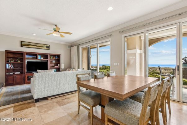 Dining room, Interior, Living room, Recessed Lighting, Water