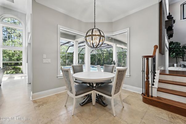 Chandelier, Dining room, Interior, Pendant Lights