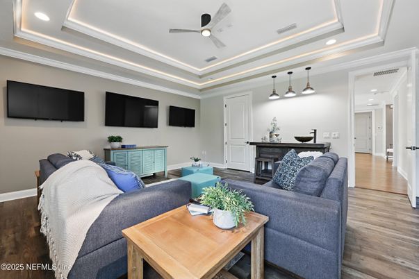 Fireplace, Interior, Living room, Pendant Lights, Recessed Lighting, Wood Texture Flooring
