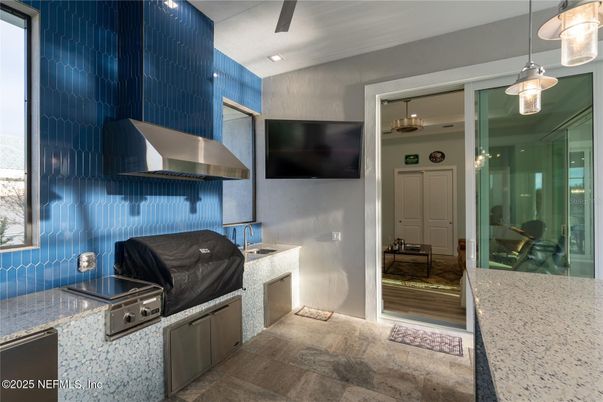 Interior, Kitchen, Pendant Lights, Recessed Lighting, Stainless Steel Appliances