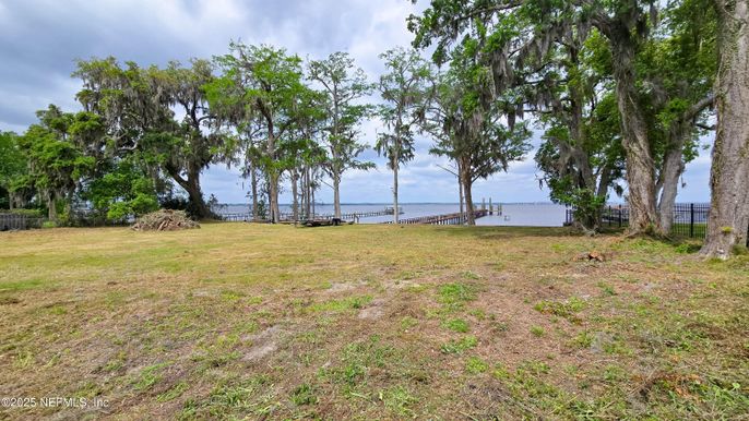 Backyard, Exterior, Water