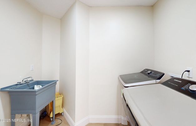 Interior, Washer