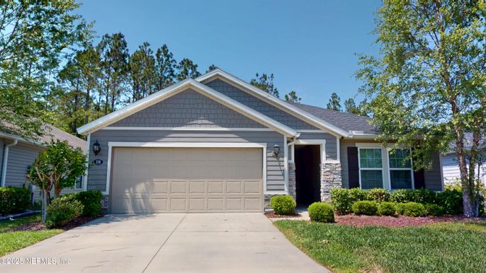 Attached, Exterior, Facade, American Craftsman