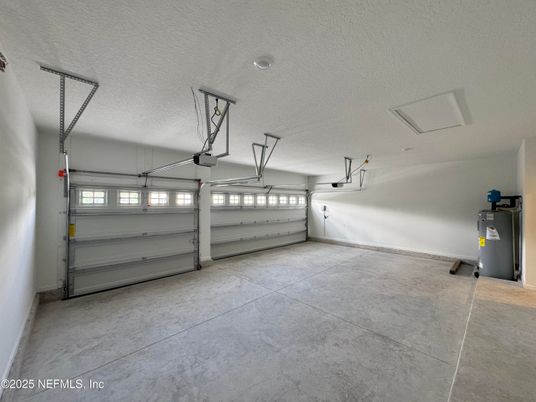 Garage, Interior
