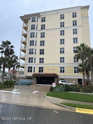 Exterior, Facade, Condo Building