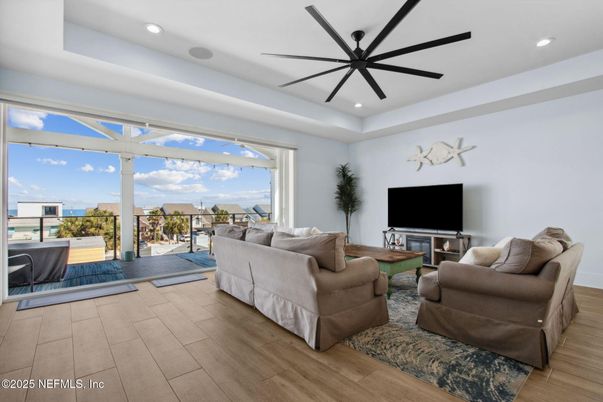 Interior, Living room, Recessed Lighting, Wood Texture Flooring