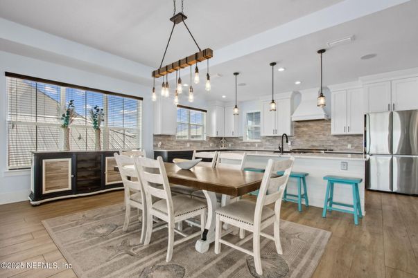 Dining room, Interior, Kitchen, Pendant Lights, Recessed Lighting, Wood Texture Flooring