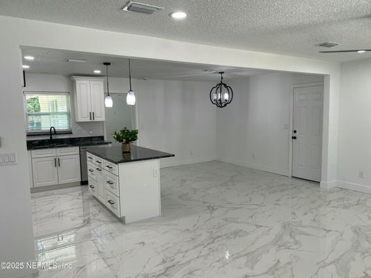 Interior, Kitchen, Marble, Pendant Lights, Recessed Lighting