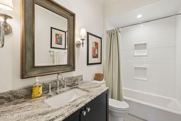 Bathroom, Interior, Recessed Lighting