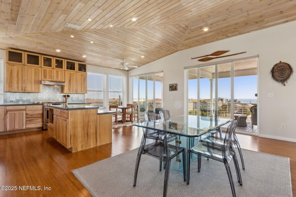 Dining room, Interior, Kitchen, Recessed Lighting, Wooden Ceilings, Wood Texture Flooring