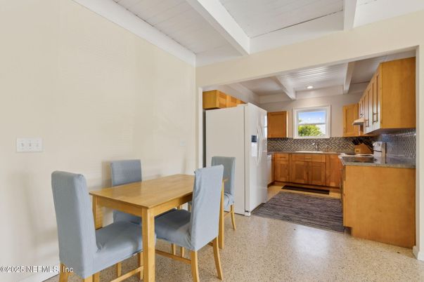 Dining room, Interior, Kitchen, Recessed Lighting