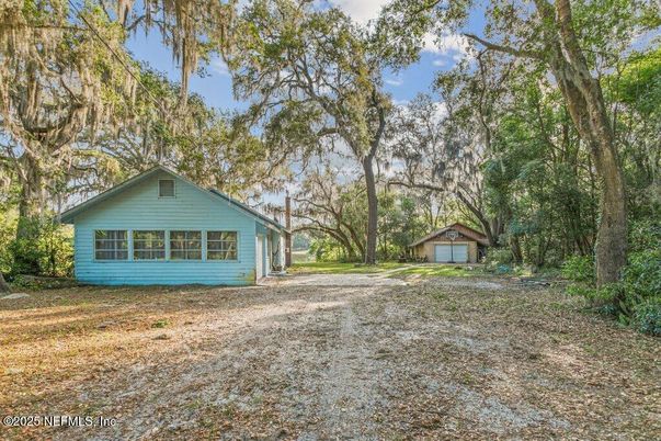 Backyard, Detached Garage, Exterior