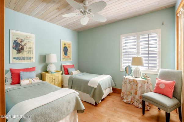 Bedroom, Interior, Wooden Ceilings, Wood Texture Flooring