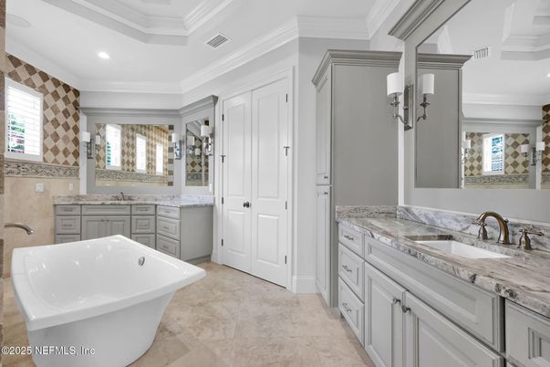 Bathroom, Dual Sink Vanities, Free Standing Baths, Interior, Recessed Lighting