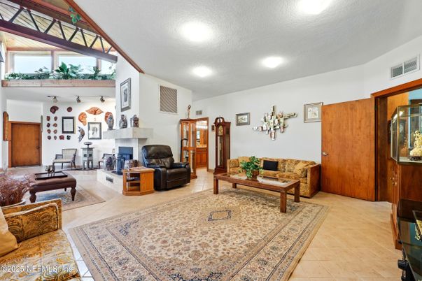 Fireplace, Interior, Living room, Recessed Lighting