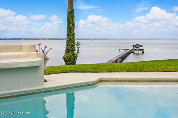 Exterior, Pool, Water
