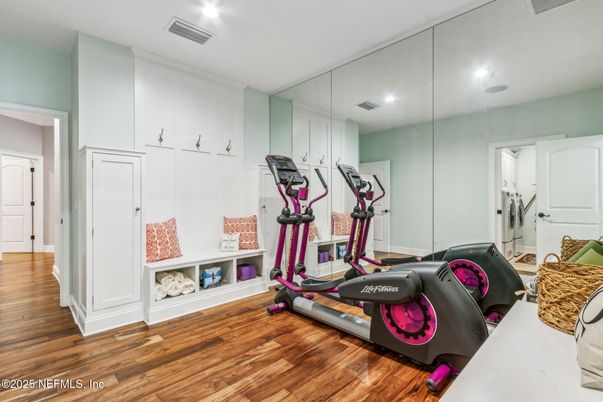 Fitness Equipment, Interior, Recessed Lighting, Wood Texture Flooring